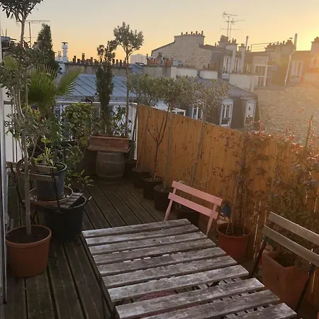 And Its Terrace Apartman Párizs